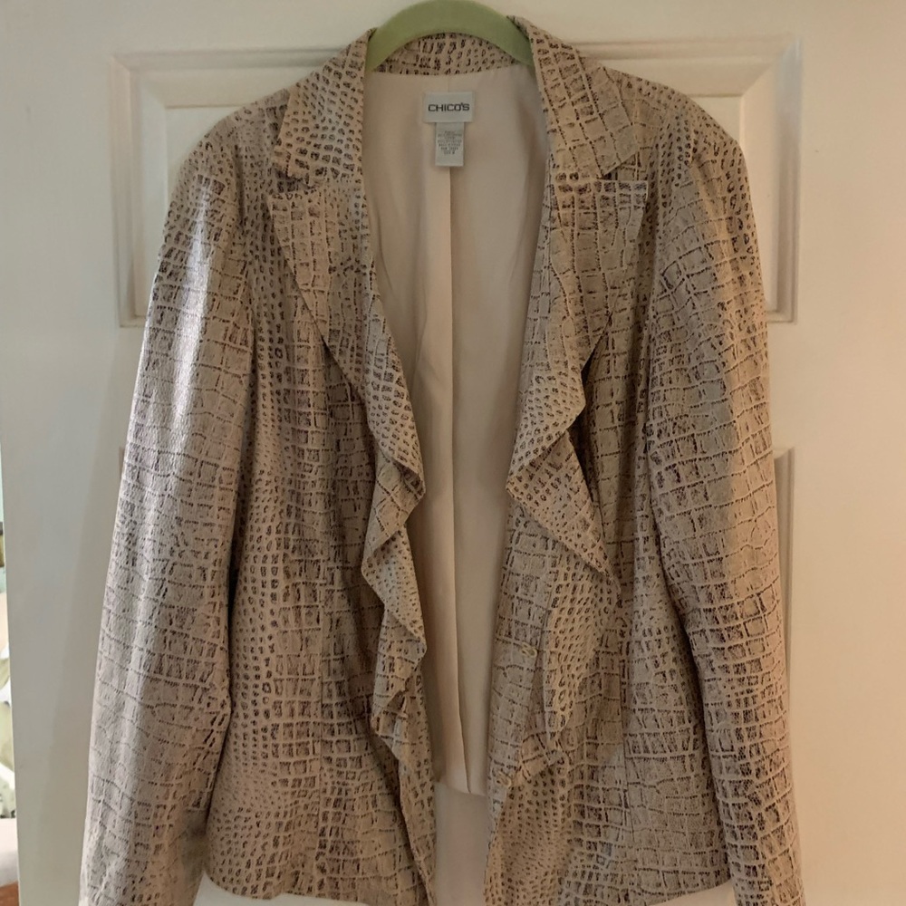 Chico’s size 2 snakeskin print blazer
